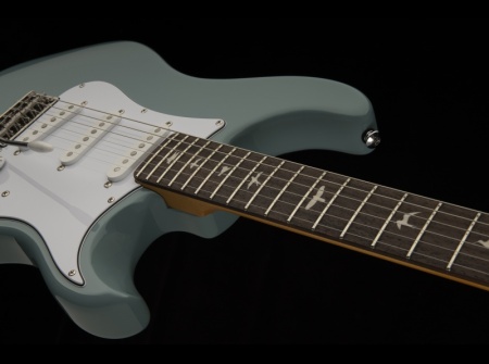 se_silver_sky_stone_blue_b